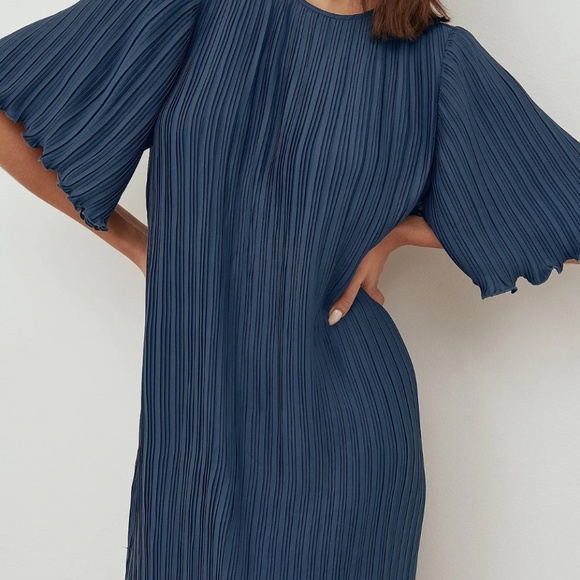 Navy Plisse Maxi Wide Sleeve Flowy Na-kd Dress Blue Small Medium - Picture 1 of 4